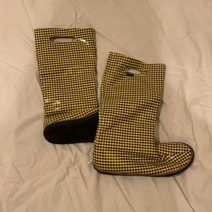 Yellow plaid rain boots